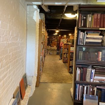 The Corner Bookshop - Used Bookstore Near Me - Bath, Maine