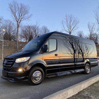 Ashwa Limousine - Sprinter Limo Style !! - Limos Near Me - Laguna Niguel, California Ashwa Limousine - Sprinter Limo Style !! - Limos Near Me - Laguna Niguel, California
