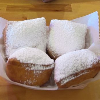 Petit Beignets and Tapioca - Classic Beignets - Bubble Tea Near Me - Houston, Texas