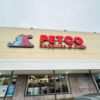 Petco - Pet Stores Near Me - Memphis, Tennessee