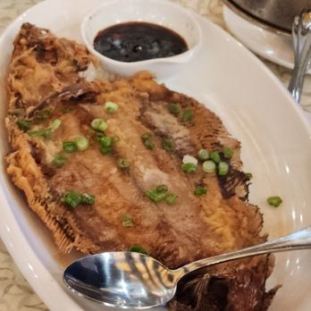 Yue Huang Restaurant - Fried fish - Seafood Near Me - Sacramento, California Yue Huang Restaurant - Fried fish - Seafood Near Me - Sacramento, California