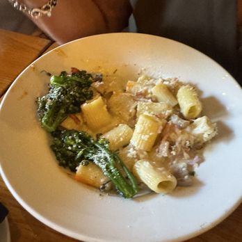 Brunos Italian Kitchen - Rigatoni Alfredo 2.0 with broccolini - Italian Near Me - Brea, California