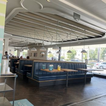 Calif Chicken Cafe - American Near Me - Chatsworth, California Calif Chicken Cafe - American Near Me - Chatsworth, California