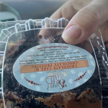 Sweet Red Peach - Chocolate cake with chocolate frosting - Bakeries Near Me - Menifee, California Sweet Red Peach - Chocolate cake with chocolate frosting - Bakeries Near Me - Menifee, California
