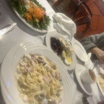 Casa Nova Grill - Spaghetti carbonara with chicken - Brazilian Near Me - Newark, New Jersey Casa Nova Grill - Spaghetti carbonara with chicken - Brazilian Near Me - Newark, New Jersey