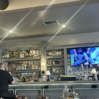 Lemon Zest - Bar - Mediterranean Near Me - Azusa, California