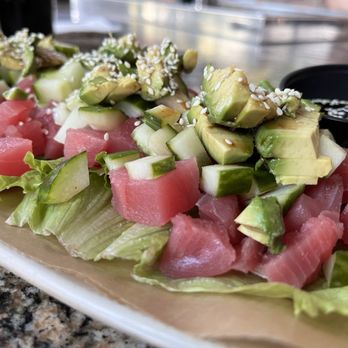 Ferch's Crafthouse Grille - Tuna poke boats - New American Near Me - Wauwatosa, Wisconsin Ferch's Crafthouse Grille - Tuna poke boats - New American Near Me - Wauwatosa, Wisconsin