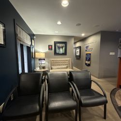 Vision Care Consultants - Sitting area