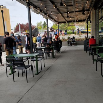 Shake Shack Cedar Hills - Outdoor seating - Burgers Near Me - Beaverton, Oregon Shake Shack Cedar Hills - Outdoor seating - Burgers Near Me - Beaverton, Oregon