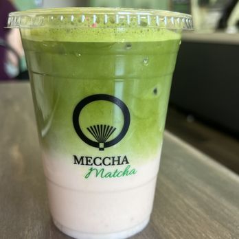 Meccha Matcha - strawberry matcha latte - Desserts Near Me - Artesia, California Meccha Matcha - strawberry matcha latte - Desserts Near Me - Artesia, California
