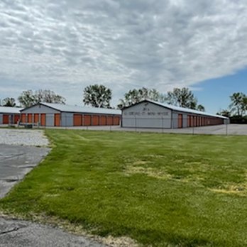 JR's U-Store-It-Mini-Warehouse - Self Storage Near Me - Greenfield, Indiana
