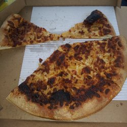 Pizza Hut - Hardly any sauce and burnt