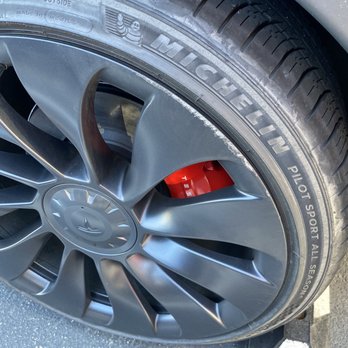 Raad Auto - More damage from curb. - Wheel & Rim Repair Near Me Raad Auto - More damage from curb. - Wheel & Rim Repair Near Me