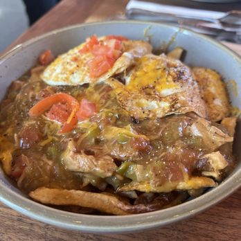 Trailhead Public House & Eatery - Poutine with green chile - Burgers Near Me - Moab, Utah Trailhead Public House & Eatery - Poutine with green chile - Burgers Near Me - Moab, Utah
