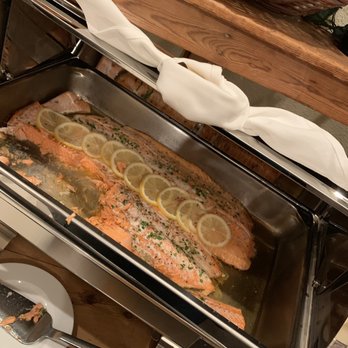 Carter House Inns - Perfectly Cooked Salmon - Hotels Near Me - Eureka, California Carter House Inns - Perfectly Cooked Salmon - Hotels Near Me - Eureka, California