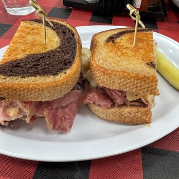 McGregor’s Butcher & Bistro - Butcher Near Me - Overland Park, Kansas McGregor’s Butcher & Bistro - Butcher Near Me - Overland Park, Kansas