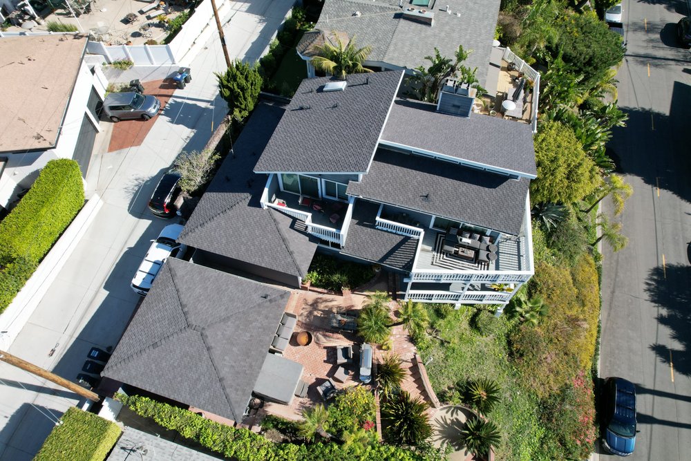 Slide of Terrazas Roofing