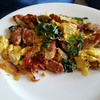 Barefoot Cafe - 3 egg scramble with sun dried tomatoes, Italian sausage and peppers. - Bars Near Me - Fairfax, California