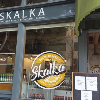 Skalka - First in line at entrance @ Western and Spring (9/27/20) - Breakfast & Brunch Near Me - Seattle, Washington