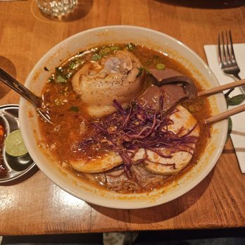 La Dong - Bn B Hue - Vietnamese Near Me - New York, New York La Dong - Bn B Hue - Vietnamese Near Me - New York, New York