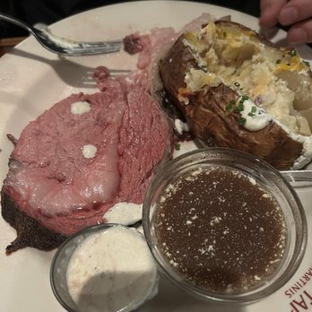 Highland Tap - Prime rib & loaded BAKED POTATO - Steakhouses Near Me - Atlanta, Georgia Highland Tap - Prime rib & loaded BAKED POTATO - Steakhouses Near Me - Atlanta, Georgia