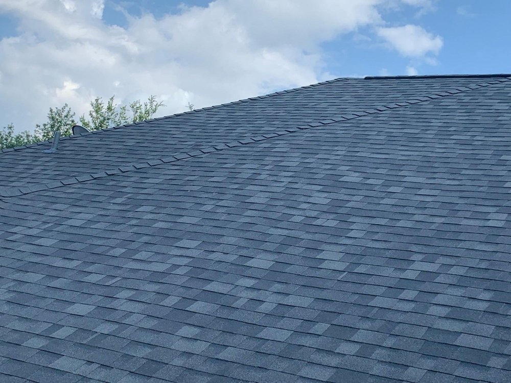 Slide of Duque Roofing