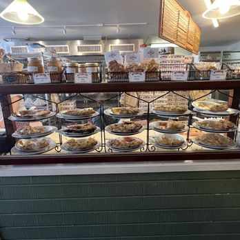 MOM’S PIE HOUSE - Updated September 2025 - 1649 Photos & 963 Reviews