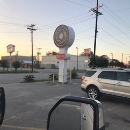 a parking lot with cars