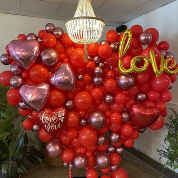 Cake Bar - The Cafe - - Custom Cakes Near Me - Syracuse, New York