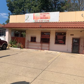 La Cocina De Victoria - the outside of a restaurant - Mexican Near Me - Tyler, Texas La Cocina De Victoria - the outside of a restaurant - Mexican Near Me - Tyler, Texas