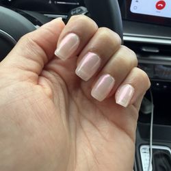 LumiGarnet NailSpa