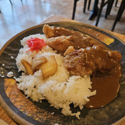 Tatsu Ramen House - Kara-age Curry