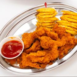 El Buen Sazon - The best fried chicken with tostones