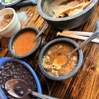 El Pastor Grill - Table Chips, two salsas, black beans - Mexican Near Me - Mcallen, Texas El Pastor Grill - Table Chips, two salsas, black beans - Mexican Near Me - Mcallen, Texas