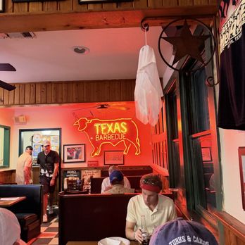 The Green Mesquite BBQ & More - Interior - Barbeque Near Me - Austin, Texas The Green Mesquite BBQ & More - Interior - Barbeque Near Me - Austin, Texas
