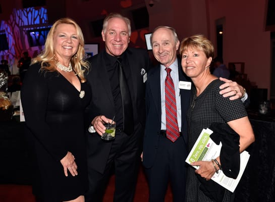 Helping Hand of Vegas Valley by null