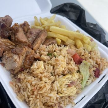 Pa’ Pikar - Teriyaki Chicken, Puerto Rican fried rice and French fries - Food Trucks Near Me - Orange Park, Florida