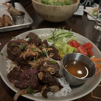 5ive Spice - Shaking Beef Bun - Vietnamese Near Me - New York, New York