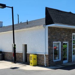 D & R Auto Care
