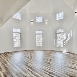 Linda Dobbins Dance - Studio