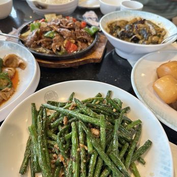Chilispot - Szechuan Near Me - University City, Missouri