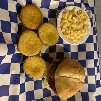 Smokin Country BBQ Pit - Smoked pepper Jack jalapeño burger with homemade cornbread and Mac n Cheese - Barbeque Near Me - Kingwood, West Virginia Smokin Country BBQ Pit - Smoked pepper Jack jalapeño burger with homemade cornbread and Mac n Cheese - Barbeque Near Me - Kingwood, West Virginia