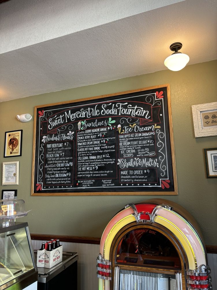 Sweet Mercantile Logo