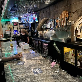 Stonecutters Pub - Bar - Pubs Near Me - Milford, New Hampshire Stonecutters Pub - Bar - Pubs Near Me - Milford, New Hampshire