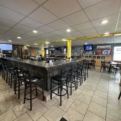 Raceway Bar & Grill