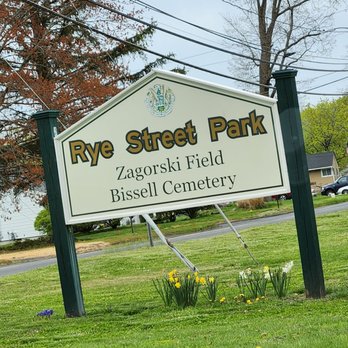 Rye Street Park - Parks Near Me - South Windsor, Connecticut