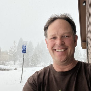 Body Slopes Massage - Owner, between sessions - Massage Therapy Near Me - Kirkwood, California Body Slopes Massage - Owner, between sessions - Massage Therapy Near Me - Kirkwood, California