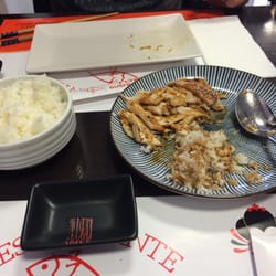 Tokyo - Pollo teriyaky con arroz