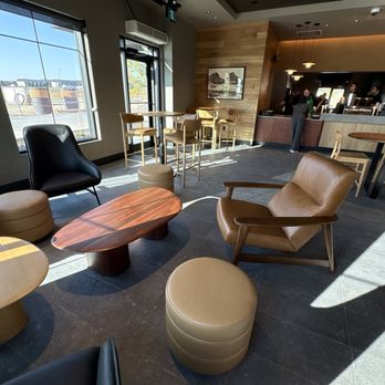 Starbucks - Lounge area - Coffee & Tea Near Me - Airdrie, Alberta