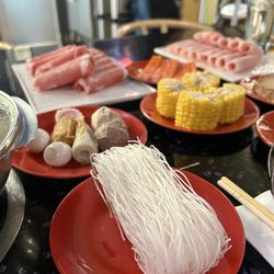 eHotPot - Hot & Spicy Hot Pot with Mung Bean Noodles